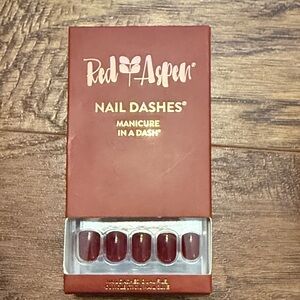 Red Aspen Nail Dashes - Burgundy